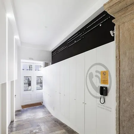 Apartment Hello Castelo *