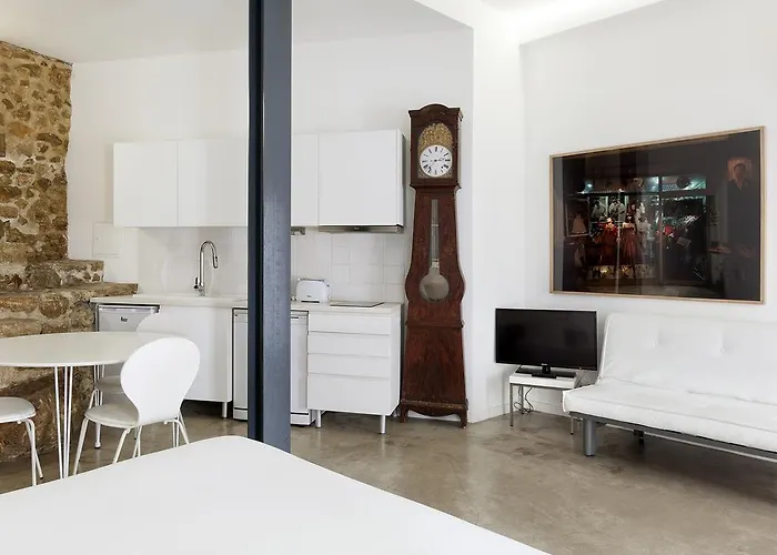 Hello Castelo アパート *