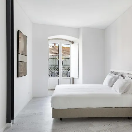 Apartment Hello Castelo